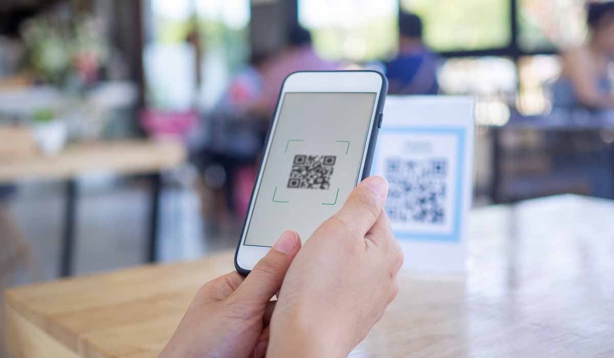 Scopri di più sull'articolo MENÙ CARTACEO? PASSA AL QR CODE