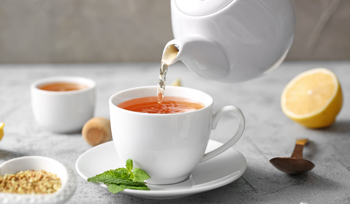 Scopri di più sull'articolo TÈ, TISANE E INFUSI AL BAR: QUANDO LA SCELTA DIVENTA UN PIACERE