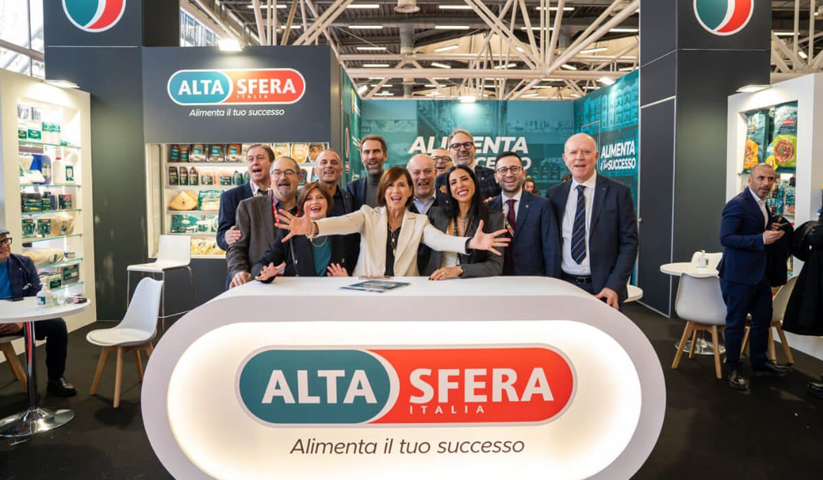 Scopri di più sull'articolo ALTASFERA AL MARCA DI BOLOGNA: IL CASH&CARRY ITALIANO CHE ALIMENTA IL SUCCESSO